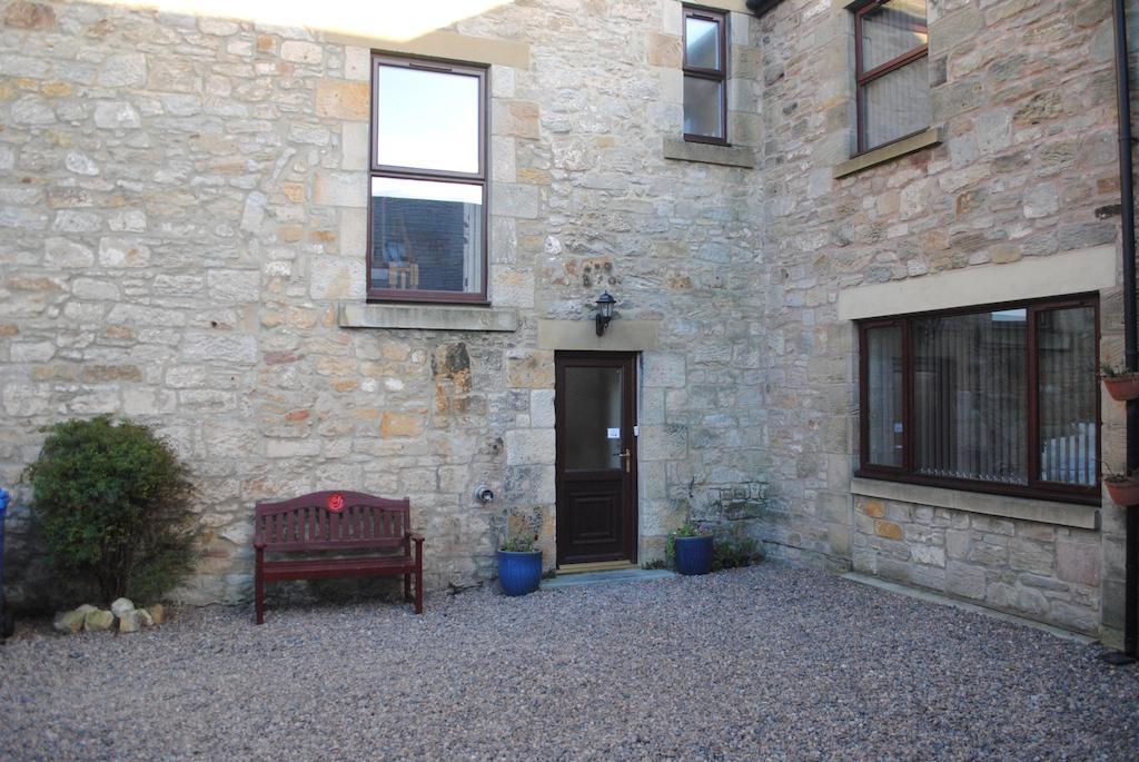 The Olde School House Bed & Breakfast Seahouses Eksteriør bilde
