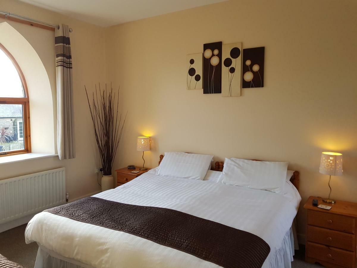 The Olde School House Bed & Breakfast Seahouses Eksteriør bilde